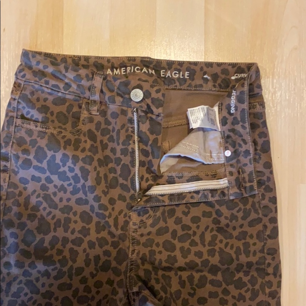 NWOT AE Cheetah High Rise Jeggings
